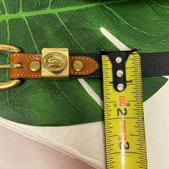 Vintage Made in the USA Dooney & Bourke Pebbled Leather Belt